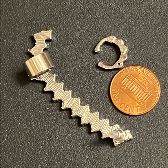 NWT Silver Plated Crystal Cubic Zoconia Ear Climber Cuff & Nose Ring Set - Picture 7 of 7